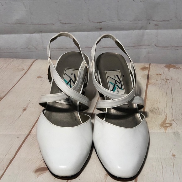 Ros Hommerson Pauly White Leather Round Toe Strappy Pumps Size 8.5M - Picture 2 of 16